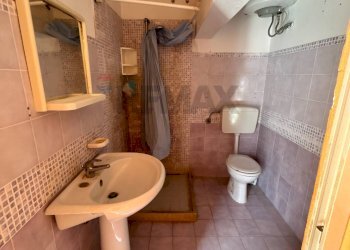 Bagno - Casa indipendente Via Vittorio Emanuele
 
61-63, Portopalo di Capo Passero - foto 23