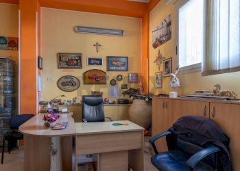 Ufficio - Shop VIA VANVITELLI
 
91, Siracusa - photo 3