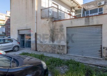 Edificio all\'aperto - Shop VIA VANVITELLI
 
91, Siracusa - photo 6