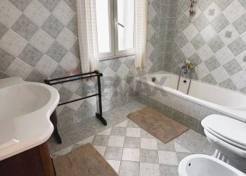 Bagno - Appartamento via monte renna
 
3, Siracusa - foto 14