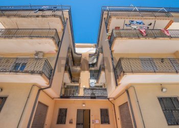 Facciata - Quadrilocale via San Giovanni
 
29, Melilli - foto 31