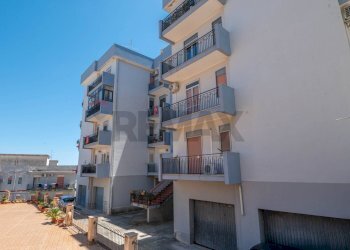 Facciata - Quadrilocale via San Giovanni
 
29, Melilli - foto 36