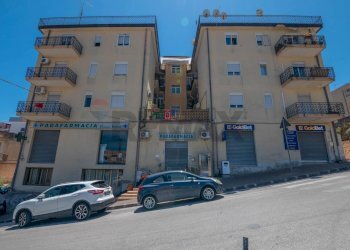 Facciata - Quadrilocale via San Giovanni
 
29, Melilli - foto 37