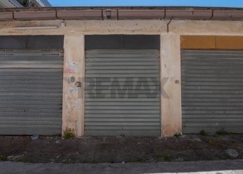 Garage - Quadrilocale via San Giovanni
 
29, Melilli - foto 38