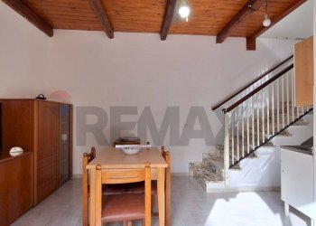 Sala da pranzo - Casa indipendente Via Principe di Piemonte Ronco III
 
67, Portopalo di Capo Passero - foto 2