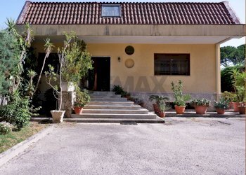 Vista INGRESSO PRINCIPALE - Villa Caserta - foto 50