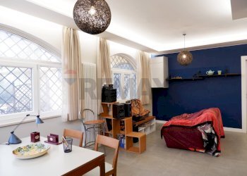 Sala da pranzo - Bilocale Via Monticello
 
39, Caserta - foto 17