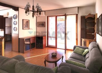 Soggiorno - Appartamento Via Divisione Acqui
 
5, Almè - foto 5