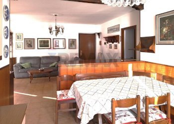 Sala da pranzo - Appartamento Via Divisione Acqui
 
5, Almè - foto 8