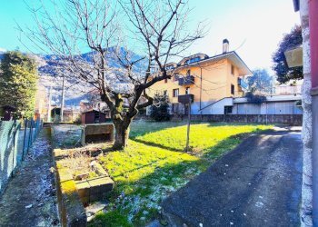 Giardino - Quadrilocale Breno - foto 4