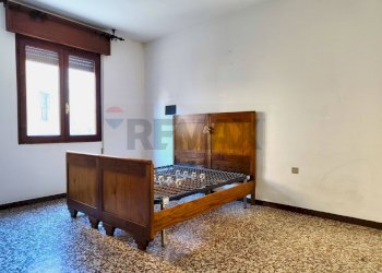 Camera / camera da letto - Quadrilocale Breno - foto 8