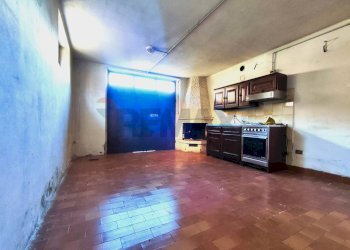 Cucina - Quadrilocale Breno - foto 19