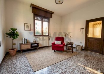 Soggiorno - Quadrilocale Montiglio
 
23, Breno - foto 25