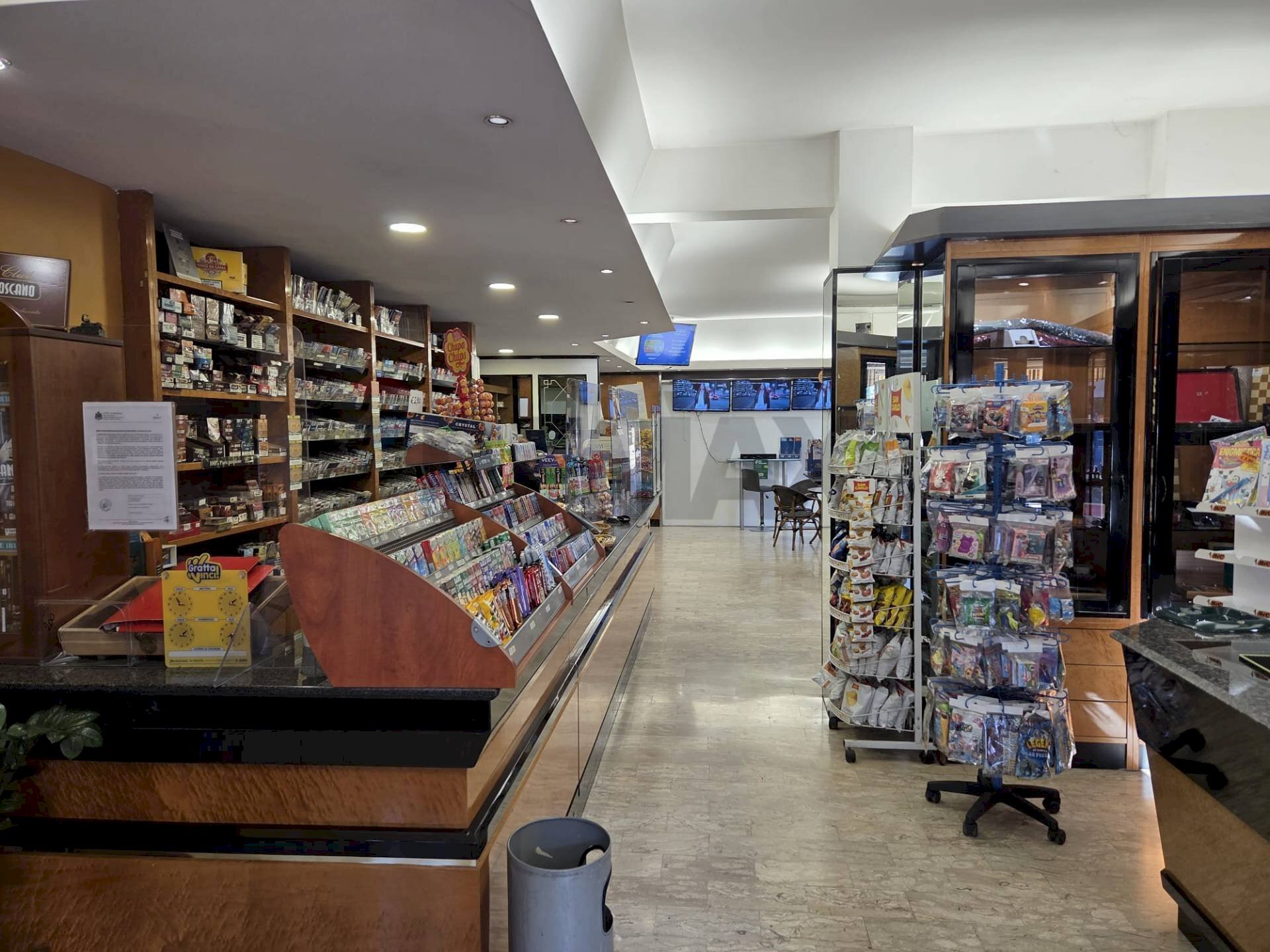 Dispensa di stoccaggio - Attività Commerciale Via Francesco Ferdinando D'avalos
 
59, Pescara - foto 1