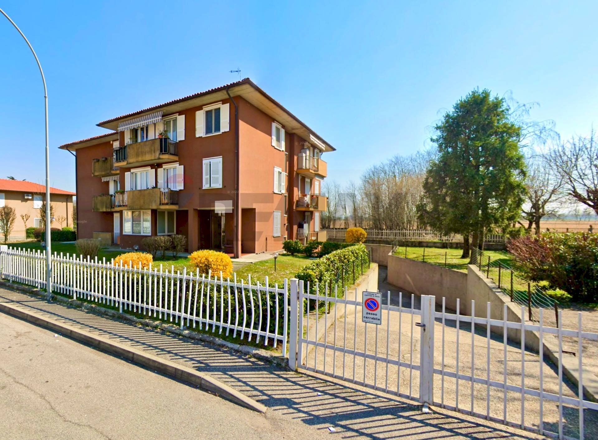 Palazzina - Box via repubblica
 
36, Certosa di Pavia - foto 2