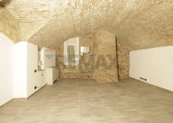 Stanza vuota - Appartamento Pavia - foto 11