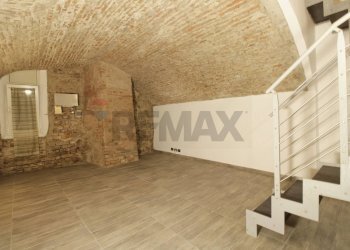 Stanza vuota - Appartamento Pavia - foto 13