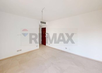 Stanza vuota - Trilocale VIA BARSANTI
 
43B, Cava Manara - foto 23