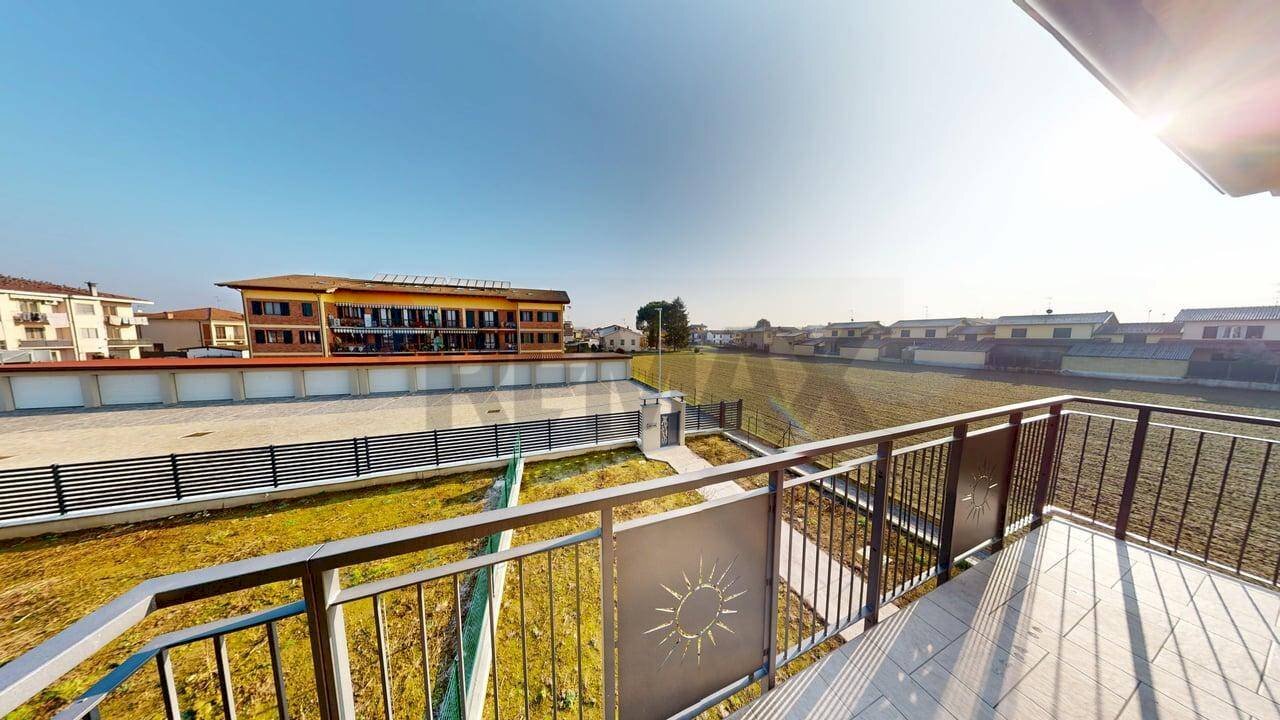 Balcone - Three-room apartment via barsanti
43b, Cava Manara - photo 3