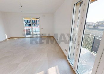 Stanza vuota - Trilocale via barsanti
 
43b, Cava Manara - foto 2