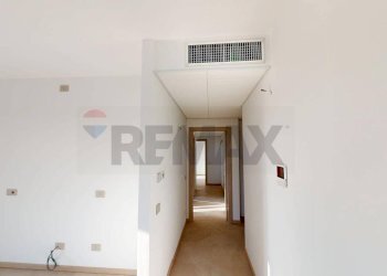 Hall / corridoio - Trilocale via barsanti
 
43b, Cava Manara - foto 15