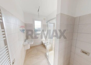 Bagno - Trilocale via barsanti
 
43b, Cava Manara - foto 19