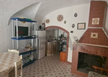 Sala da pranzo - Appartamento Via San Giorgio
 
24, Vieste - foto 2