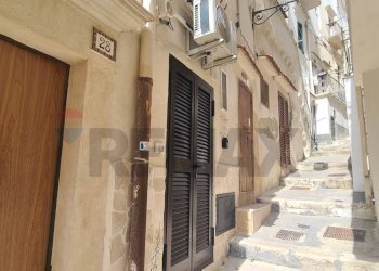 Edificio all\'aperto - Appartamento Via San Giorgio
 
24, Vieste - foto 18
