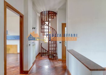 Foto 13 - Villa via del pozzo
 
1, Albizzate - photo 13