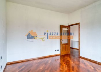 Foto 17 - Villa via del pozzo
 
1, Albizzate - photo 17