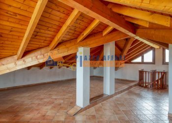 Foto 23 - Villa via del pozzo
 
1, Albizzate - photo 23