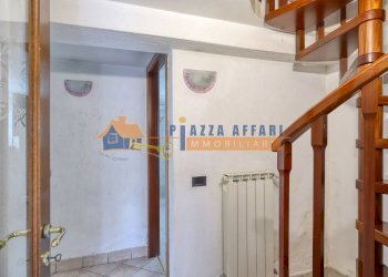 Foto 24 - Villa via del pozzo
 
1, Albizzate - photo 24