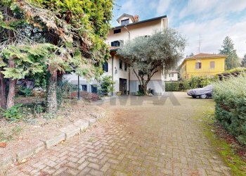 Giardino - Villa Via De Amicis
 
6, Venegono Superiore - foto 5