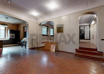 Stanza vuota - Villa Via De Amicis
 
6, Venegono Superiore - foto 17