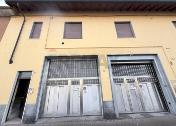 Edificio all\'aperto - Independent house via Milano
 
90794, Magenta - photo 4