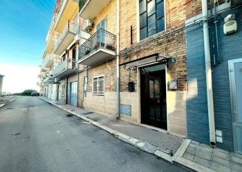 Foto 15 - Trilocale Lucera - foto 15