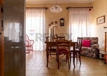 Sala da pranzo - Quadrilocale Via Nino Bixio
 
15, Frascati - foto 6