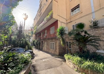 Edificio all\'aperto - Quadrilocale Via Ascensione
 
5, Napoli - foto 1