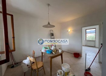 soggiorno - Quadrilocale via calcina, Luni - foto 11