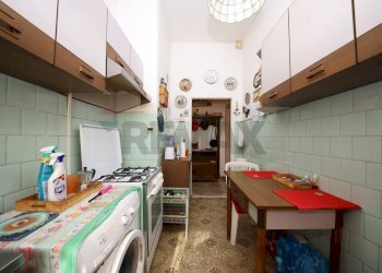 Cucina - Two-room apartment VIA CAPRAIA
 
58, Roma - photo 7