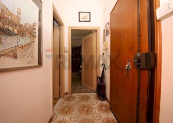 Hall / corridoio - Two-room apartment VIA CAPRAIA
 
58, Roma - photo 9
