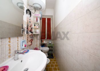 Bagno - Two-room apartment VIA CAPRAIA
 
58, Roma - photo 10