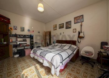 Camera / camera da letto - Two-room apartment VIA CAPRAIA
 
58, Roma - photo 15