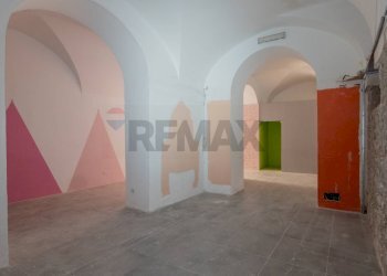 Stanza vuota - Locale Commerciale Via Giorgio Castriota
 
2, Palermo - foto 19