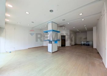 Stanza vuota - Locale Commerciale Via Ausonia
 
107, Palermo - foto 3