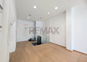 Stanza vuota - Locale Commerciale Via Ausonia
 
107, Palermo - foto 6