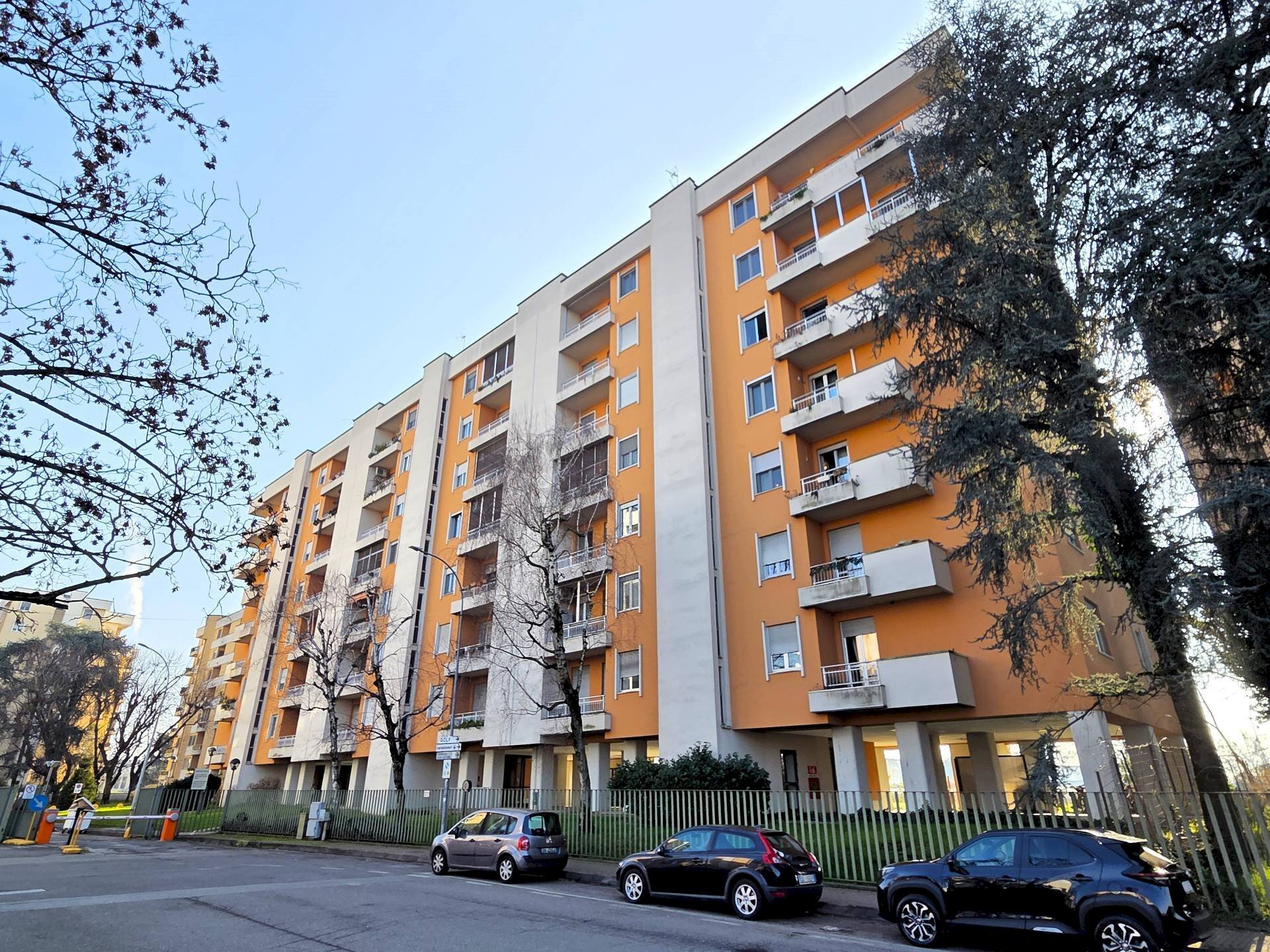 Foto 1 - Quadrilocale Via Sporting Mirasole
 
6, Opera - foto 1