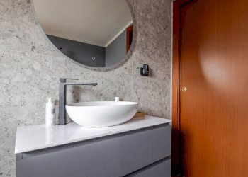 Foto 22 - Two-room apartment Via Gastone Da Foix
 
11, Milano - photo 22