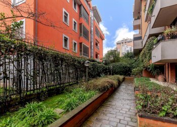 Foto 36 - Two-room apartment Via Gastone Da Foix
 
11, Milano - photo 36