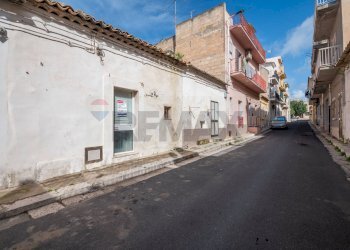 Edificio all\'aperto - Casa indipendente via San Felice
 
22, Santa Croce Camerina - foto 8
